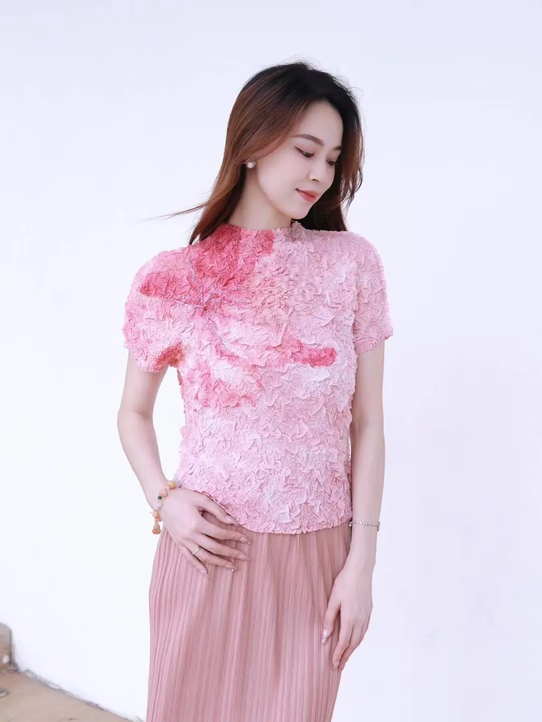 6240033 Floral Printed Pleated Top *Pink