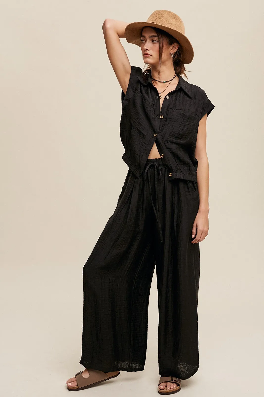 Bella Button Down Pleated Set in Black