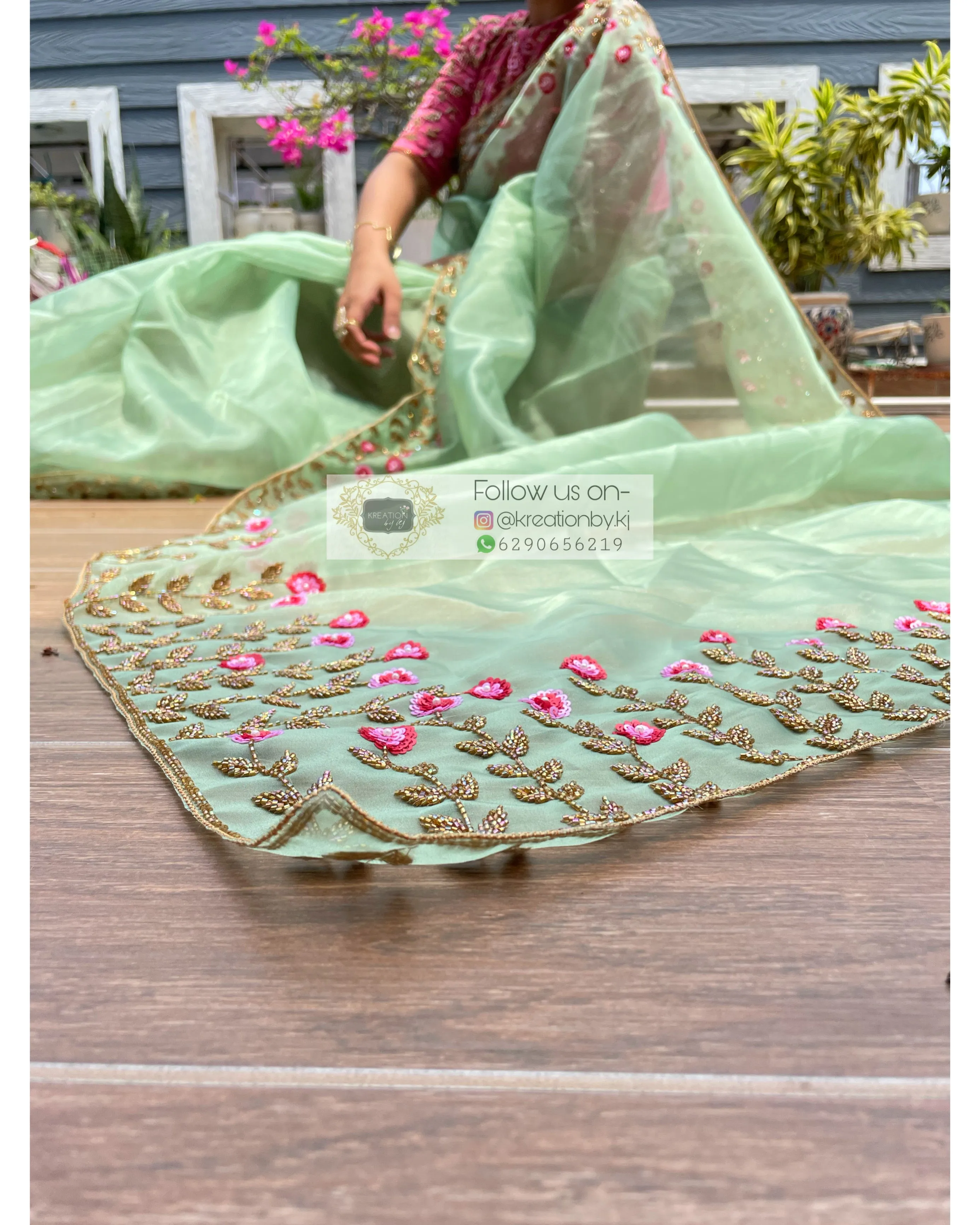 Blooming Daisies Mint Organza Saree