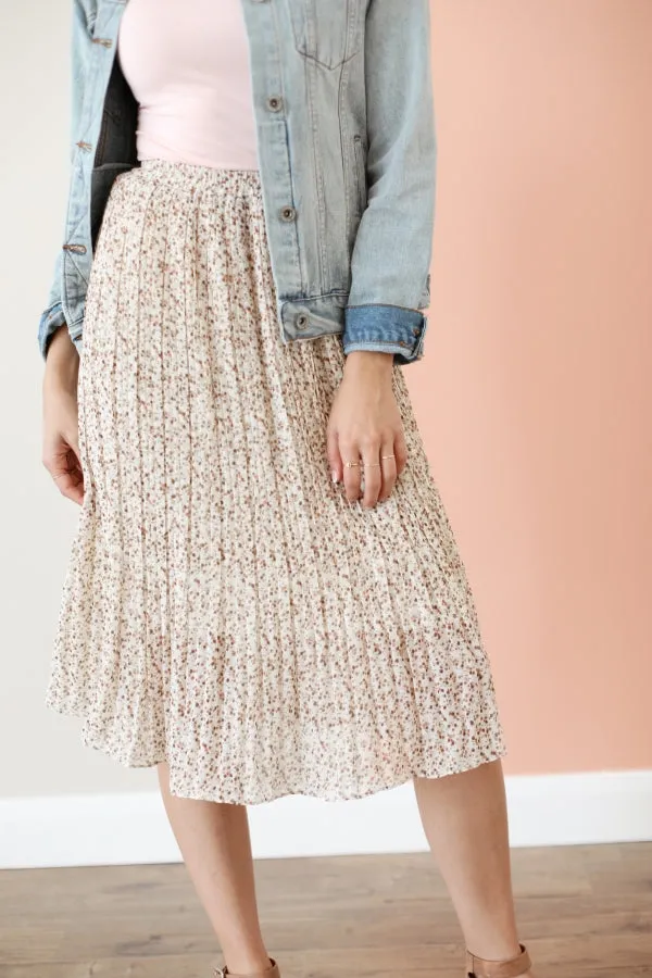 Floral Flare Skirt in Ivory