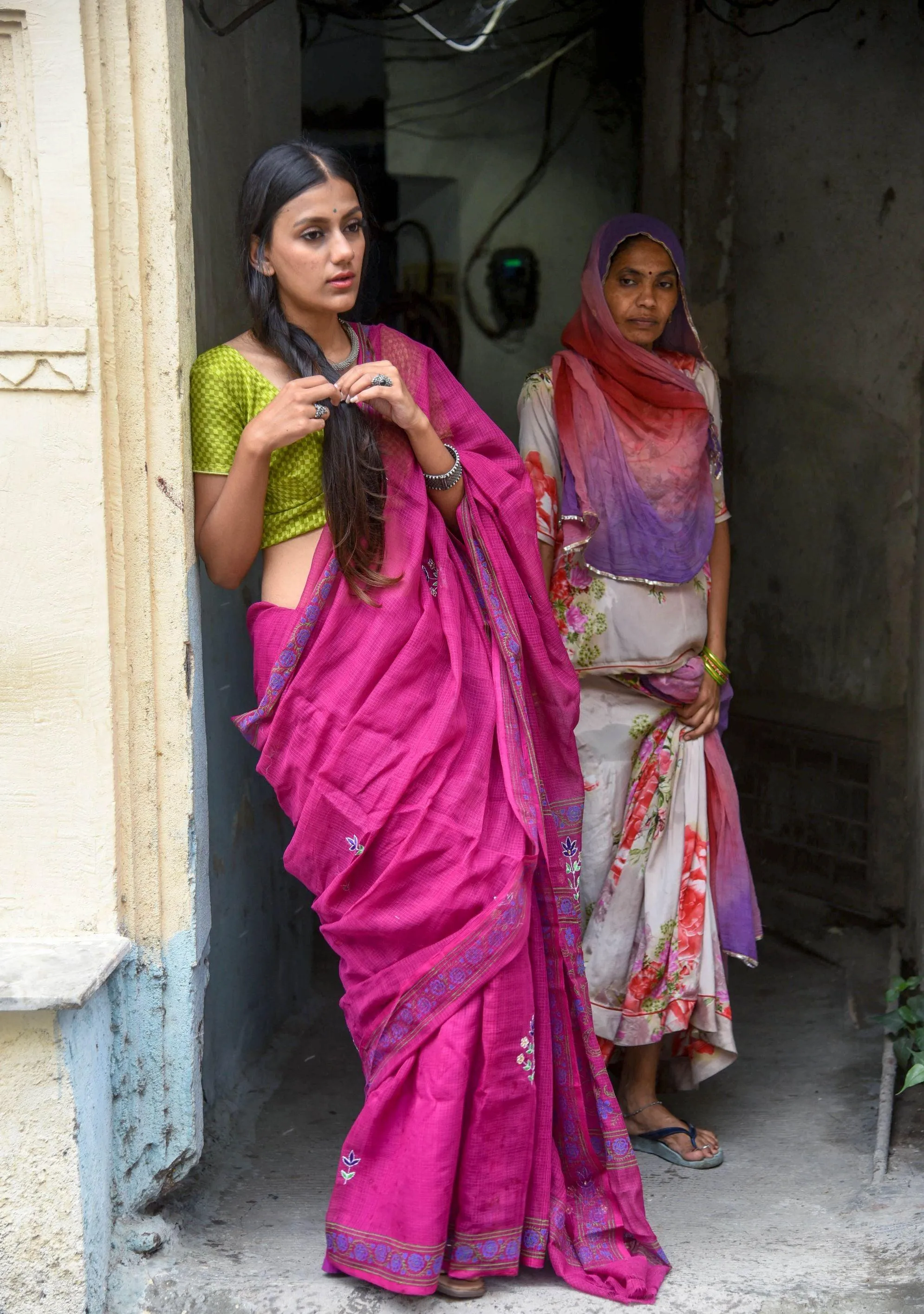 Kaisori Kota saree - Nishika embroidered and handblockprinted Kota saree