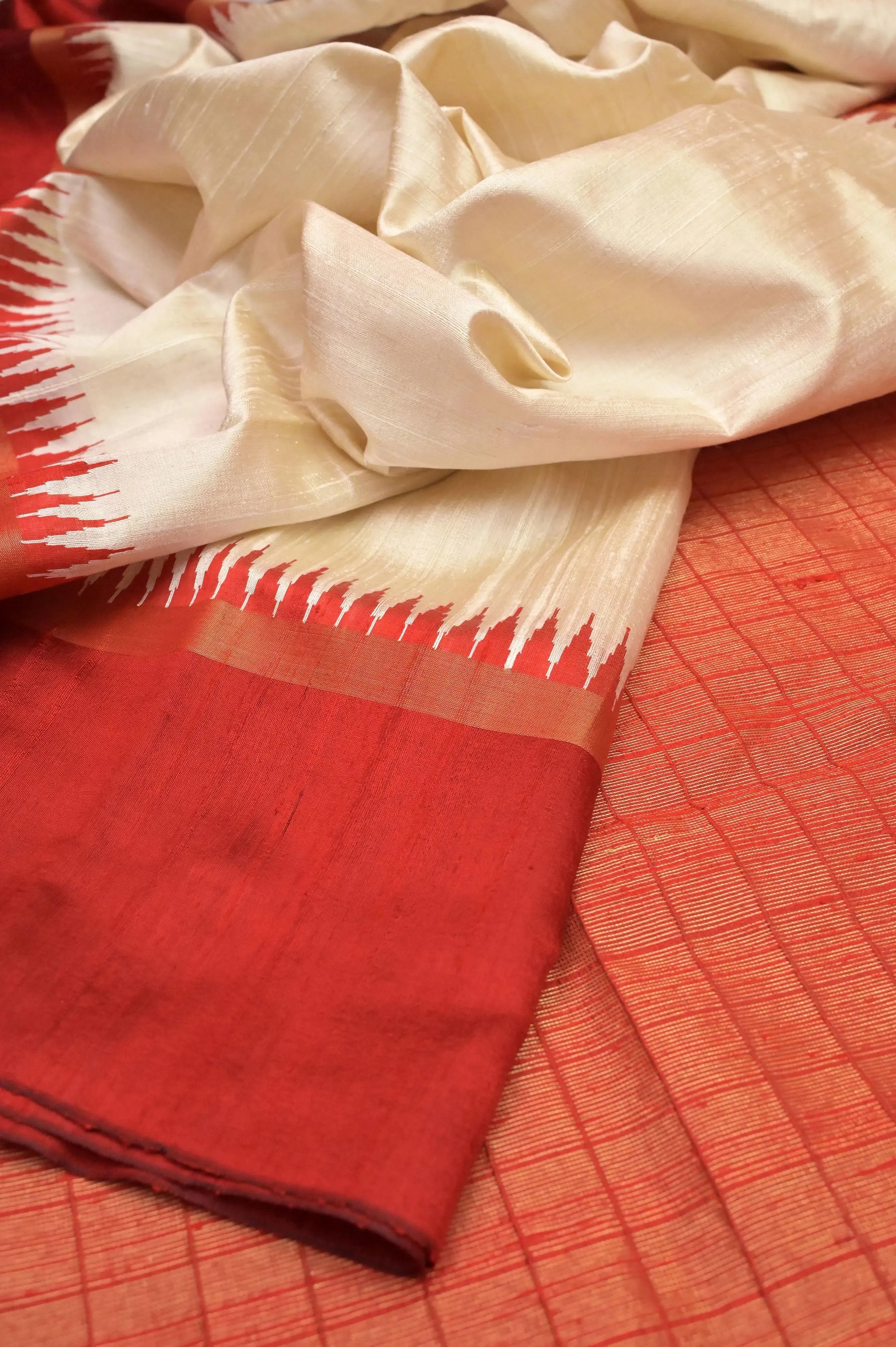 Offwhite and Red Color Pure Raw Silk Saree