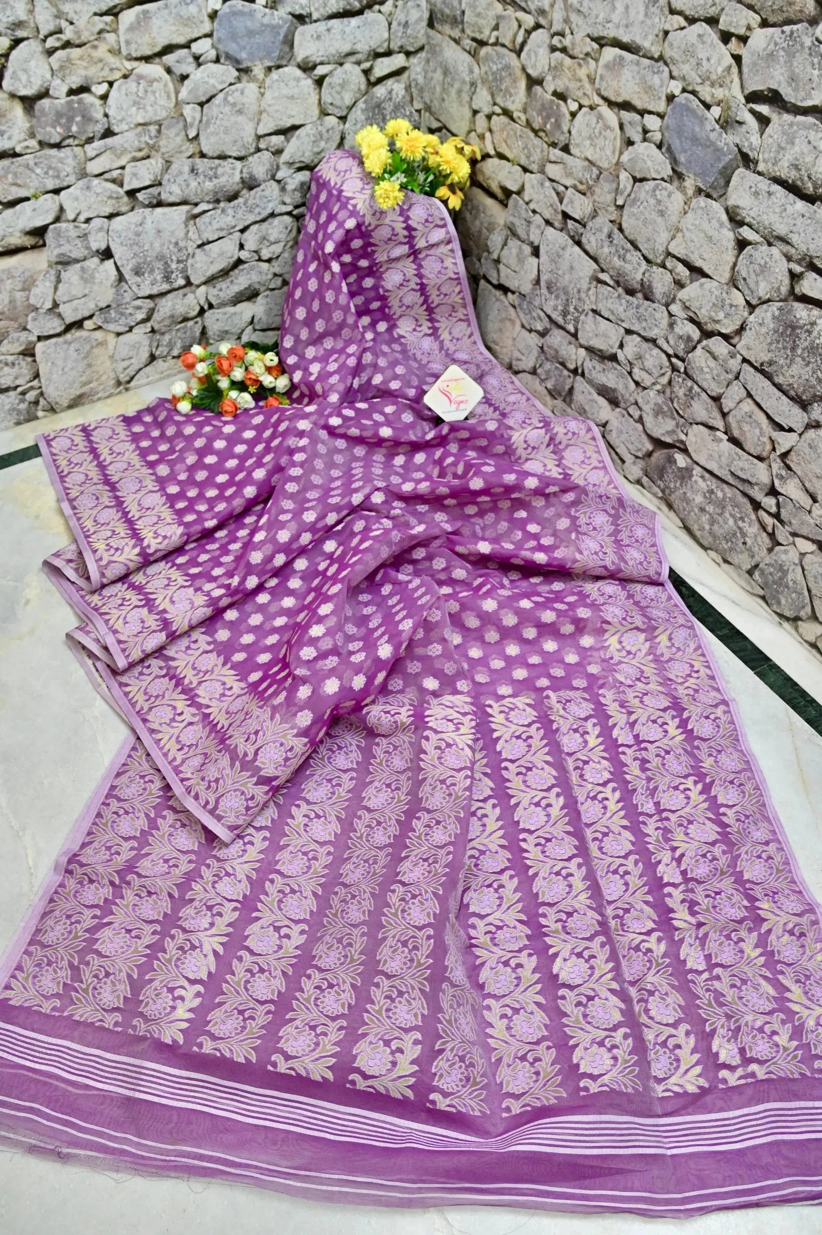 Onion Color Jamdani Saree with Allover Jamdani and Zari Weaving Work