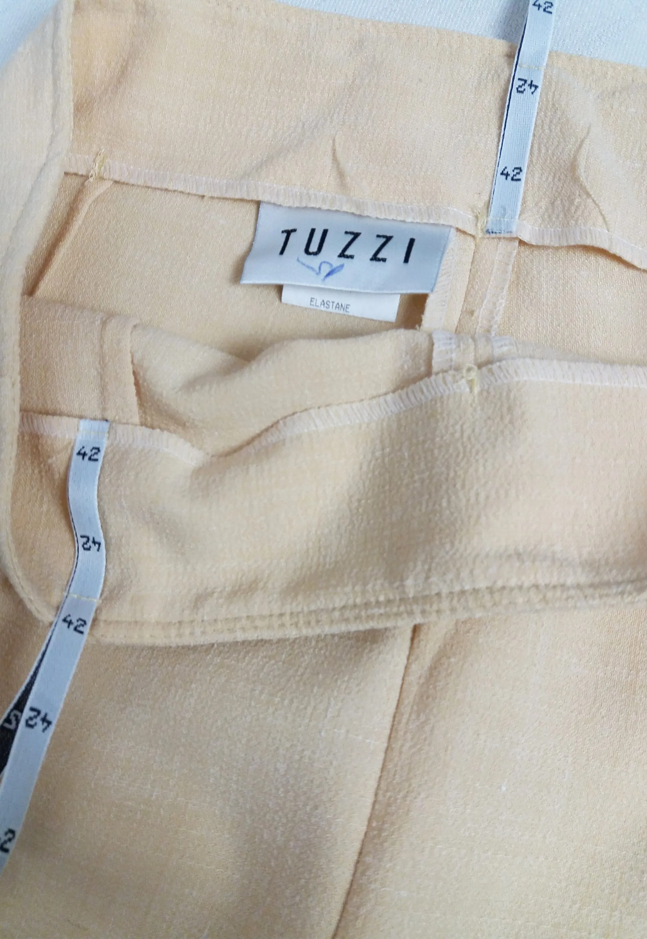 TUZZI High Waist Melon Sorbet Carrot Pants - size M-L / UK 14